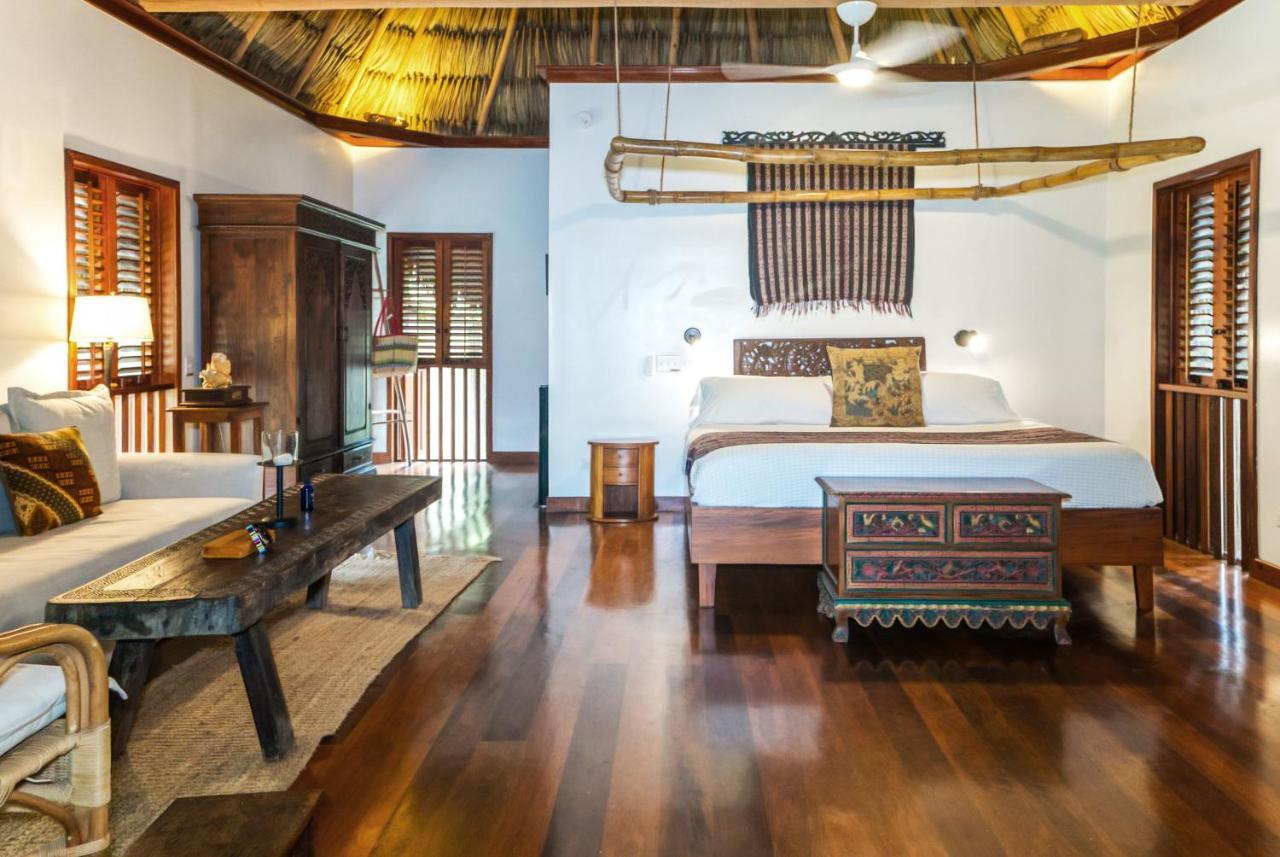 Turtle Inn By Francis Ford Coppola Placencia Luaran gambar