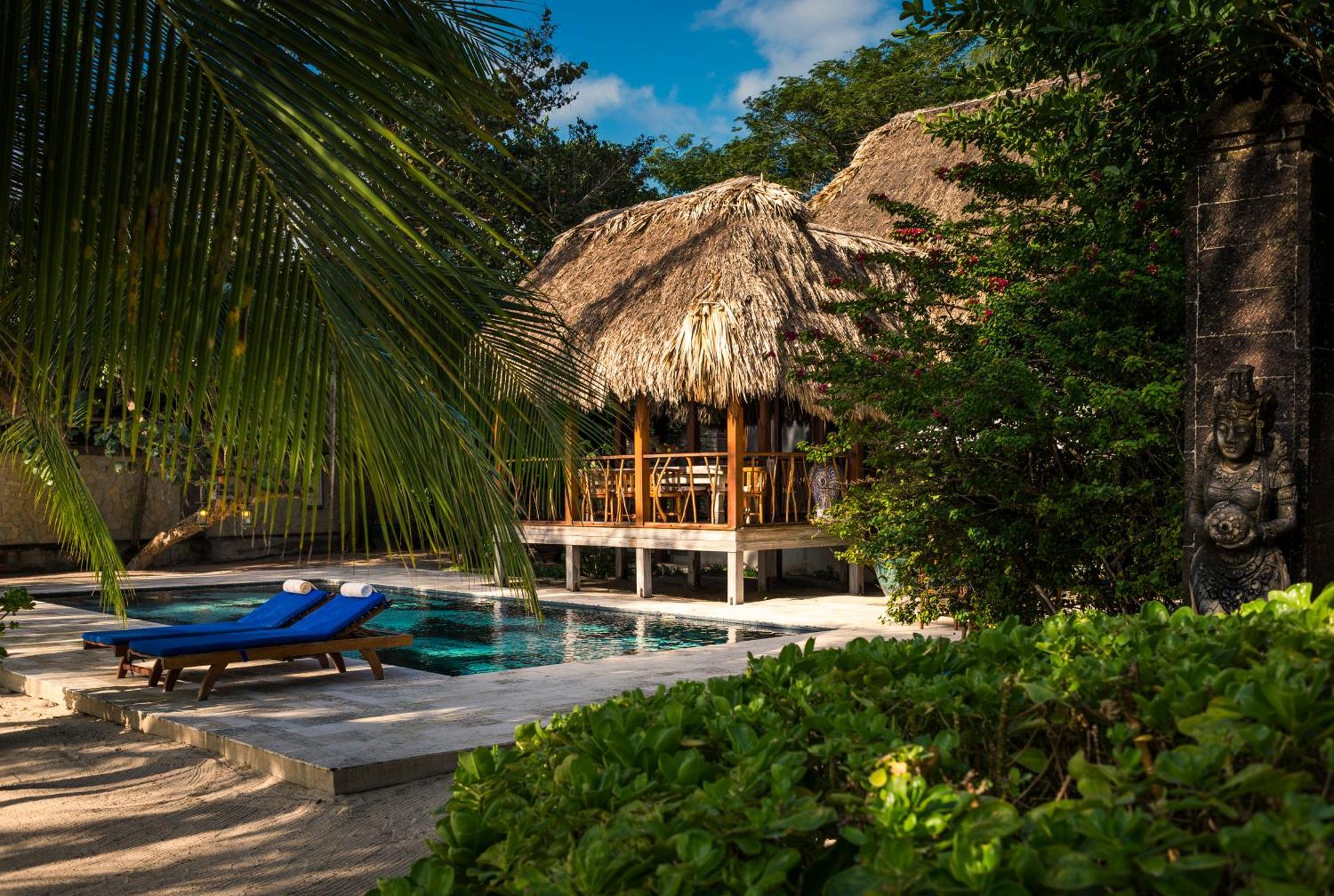 Turtle Inn By Francis Ford Coppola Placencia Luaran gambar