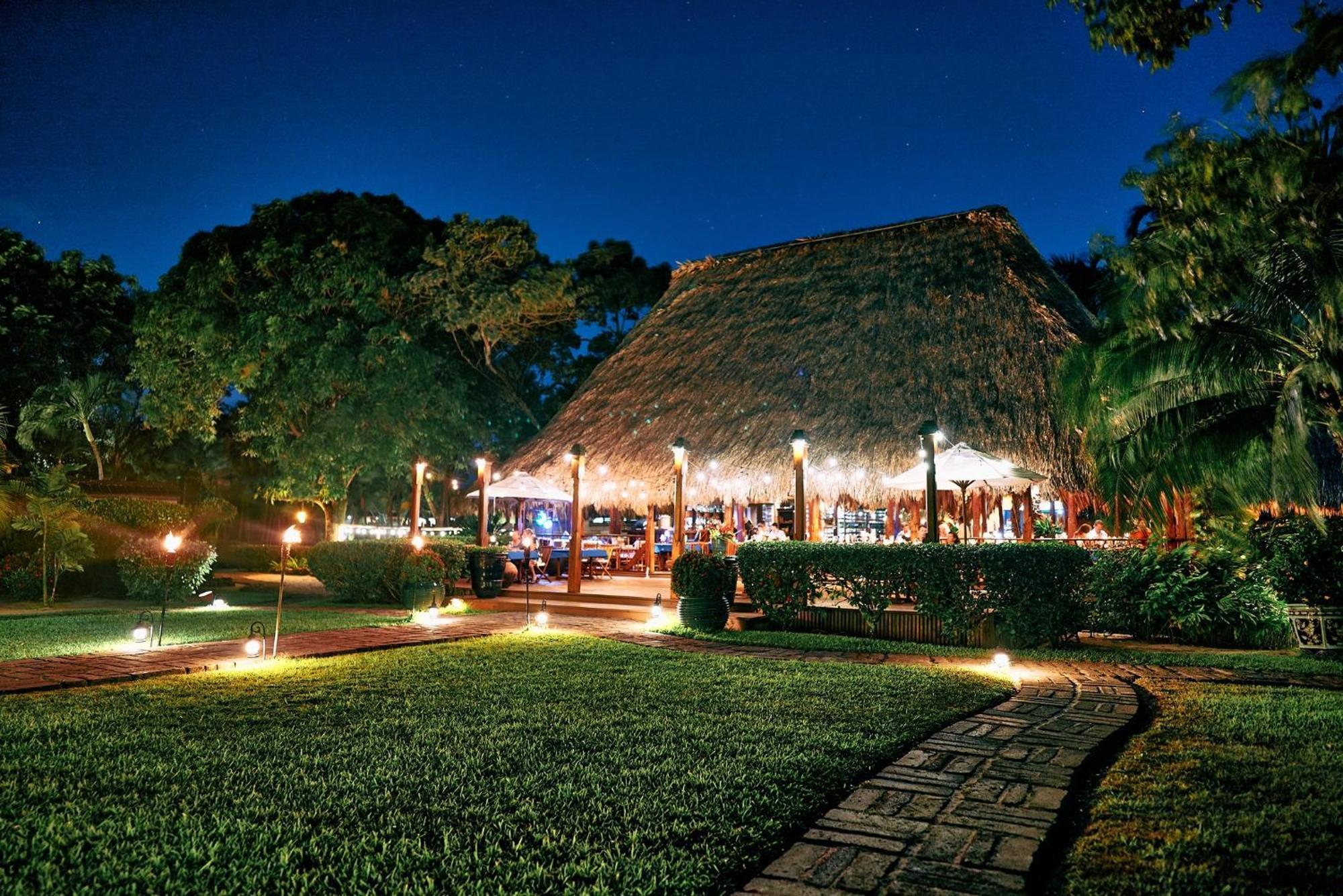 Turtle Inn By Francis Ford Coppola Placencia Luaran gambar