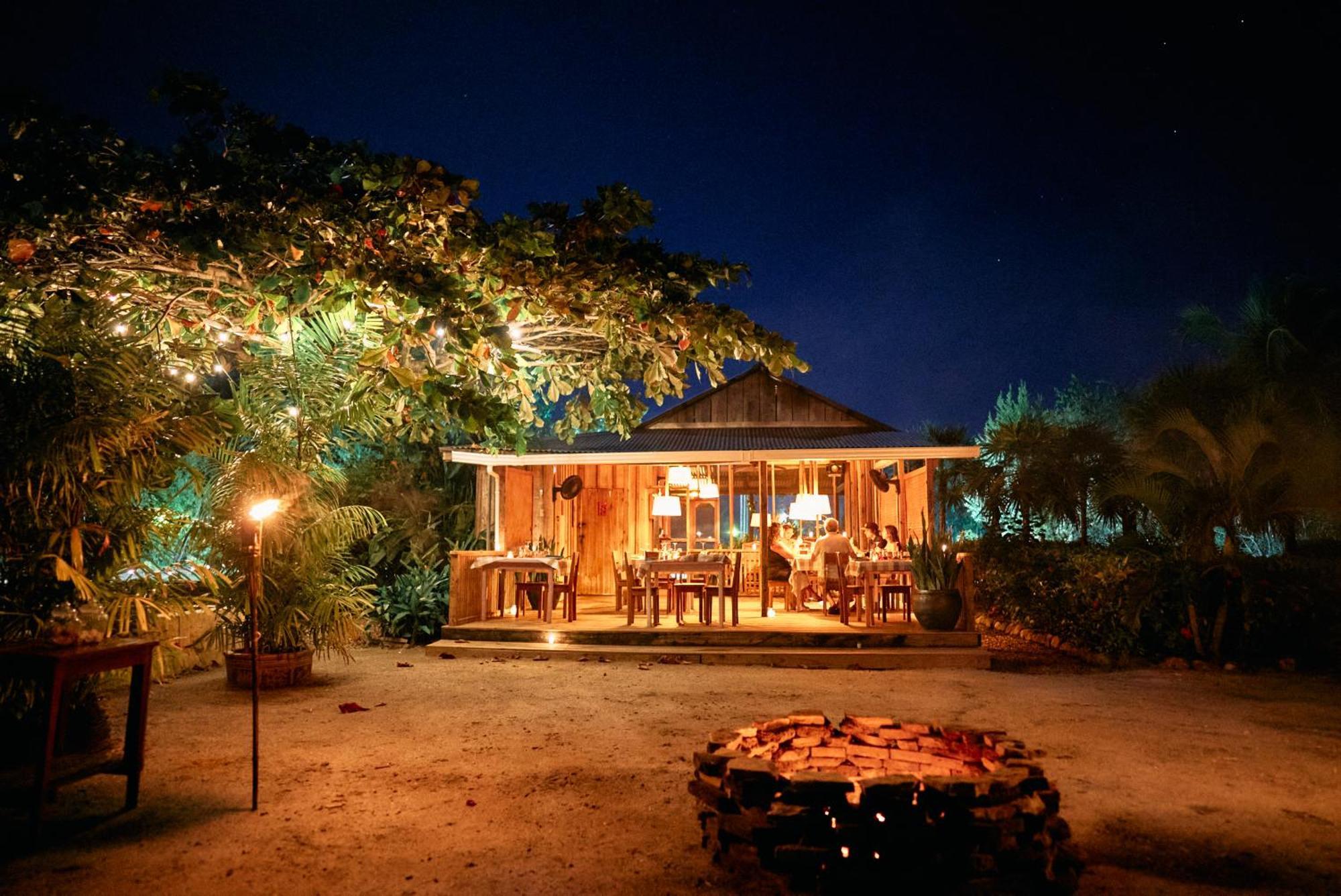 Turtle Inn By Francis Ford Coppola Placencia Luaran gambar